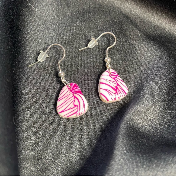 $5 when you buy another item! - Picture 2 of 3